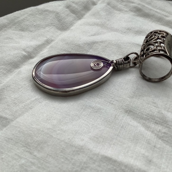 💜 Scarf Pendant - Picture 3 of 6